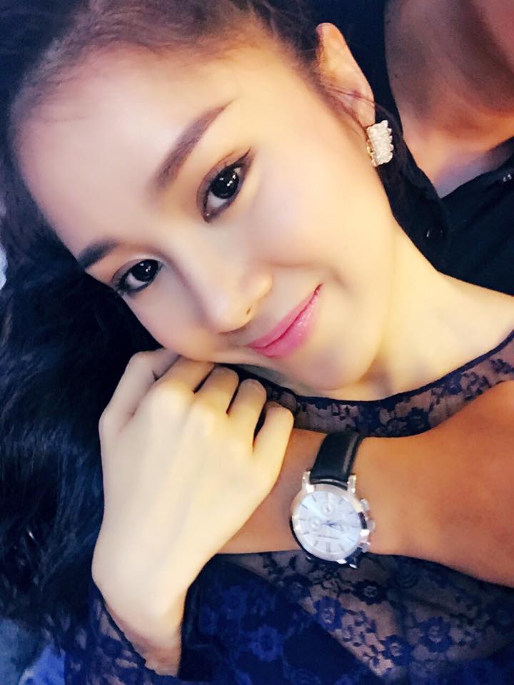 Lê Phương 'Người yêu dấu hỡi, Anh mãi là Mặt Trời ..gạt đi bóng tối xót xa trong cuộc đời Em!!'.
