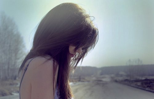 Ly hôn 5 tháng rồi nhưng tôi và chồng cũ vẫn