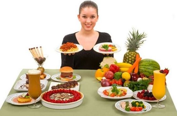 Ăn uống cách này làm mỡ trong máu tăng không kiểm soát