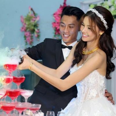 Mạc Hồng Quân cập nhật mối quan hệ 'Đã kết hôn' với Kỳ Hân.