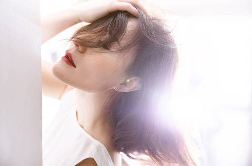 Yêu em xinh đẹp mà lẳng lơ, tôi vừa mê vừa sợ