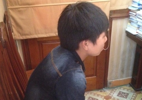 Cô gái mang giới tính