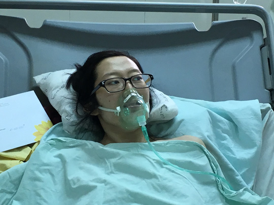 Dân mạng đau buồn trước sự ra đi của bà mẹ ung thư vẫn sinh con