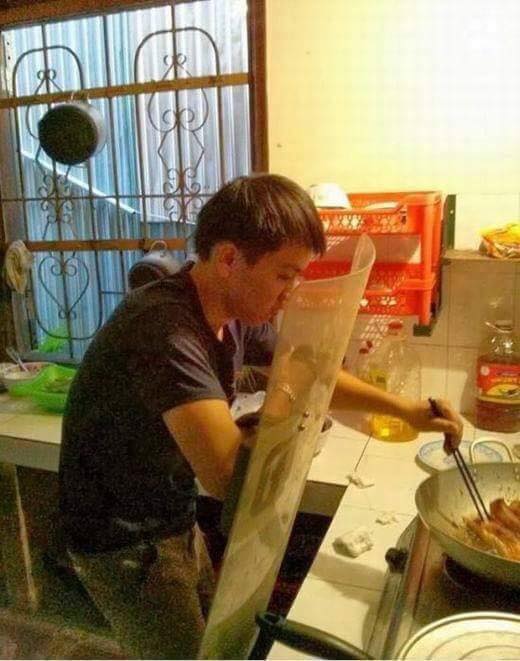 Đàn ông rất ít khi vào bếp, nhưng một khi đã vào là phải làm nên việc 'lớn'.