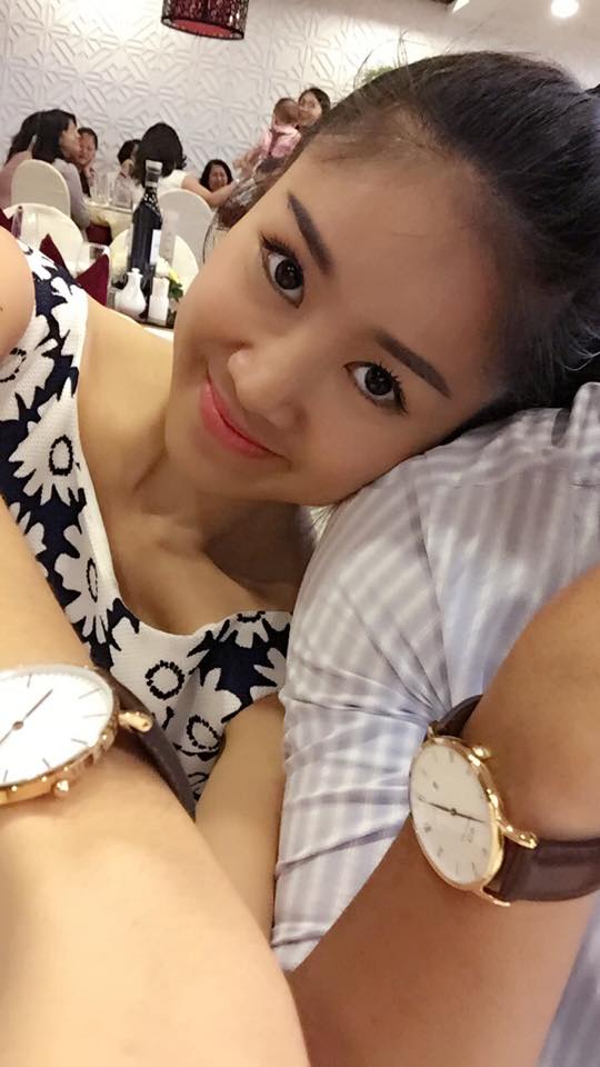 Diễn viên Lê Phương 'Phụ nữ sợ nhất là gì? Riêng Phương sợ nhất là bị đen với già!'.