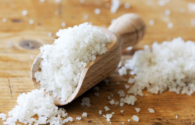 Những công dụng thần thánh của muối không biết là sống phí cả đời