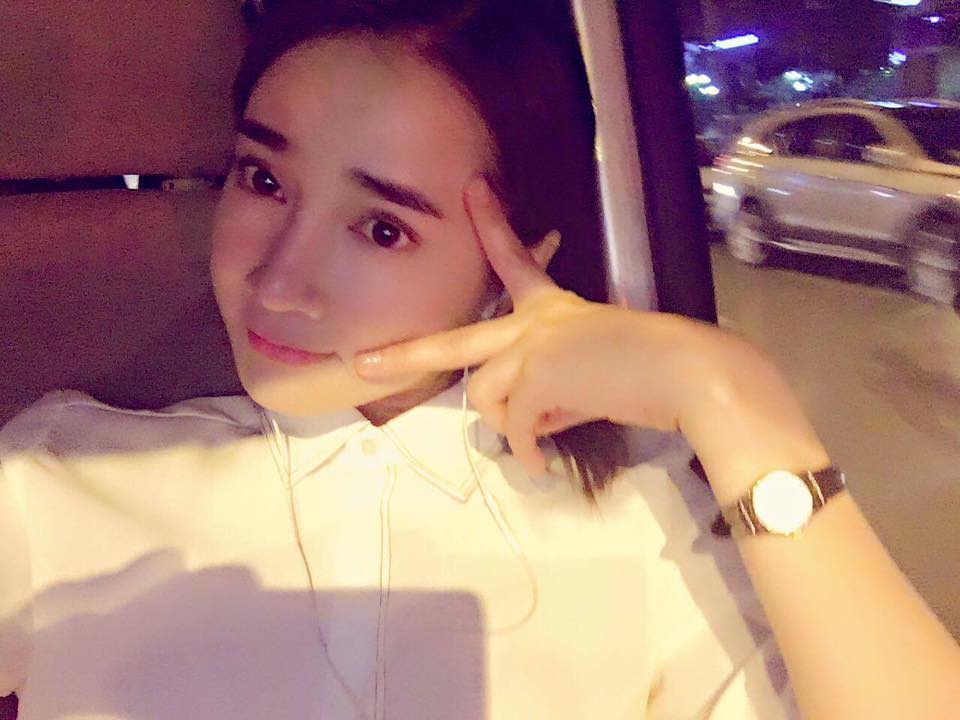 Diễn viên Nhã Phương 'Chào ngày mới bình yên sau 1 đêm mất ngủ'.