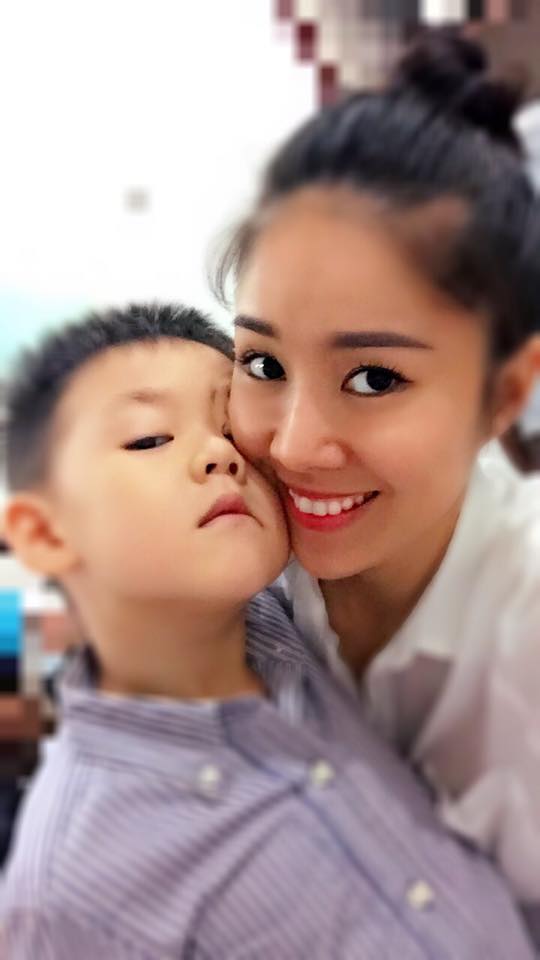 Diễn viên Lê Phương 'Ngày đầu tiên vào lớp mới! Học.. Để thành Nhân, Con nhé!'.