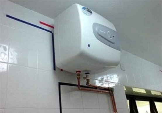 Thương tâm: Bé gái bị điện giật tử vong do bình nóng lạnh hở điện