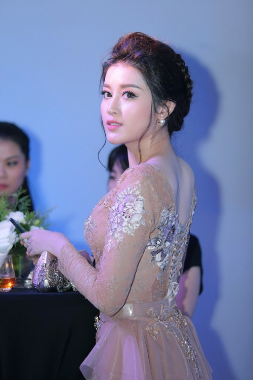 huyen-my-phunutoday3