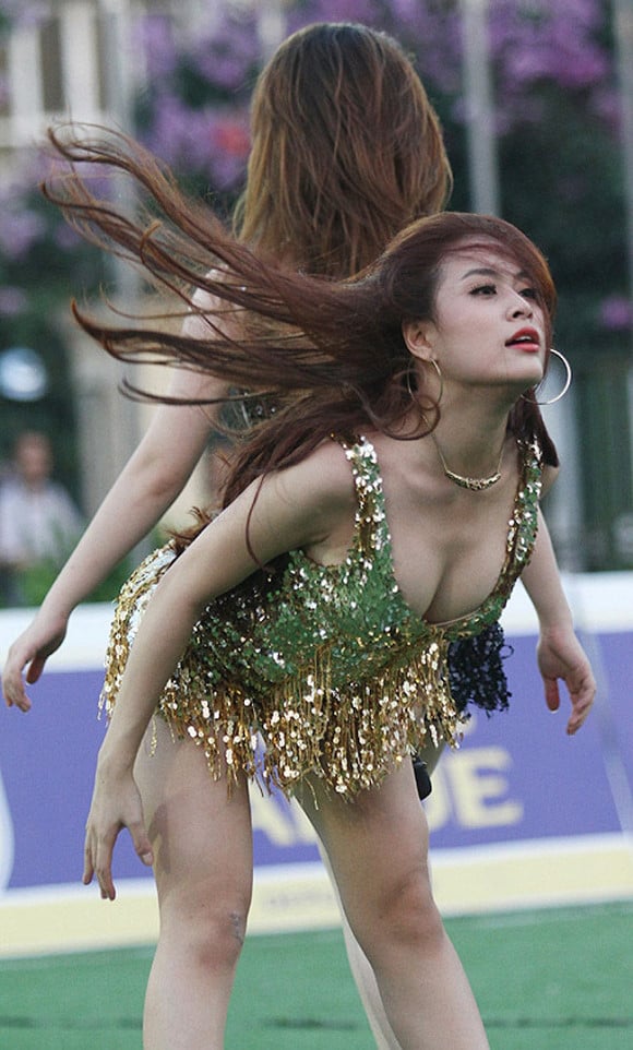 hoang-thuy-linh-phunutoda