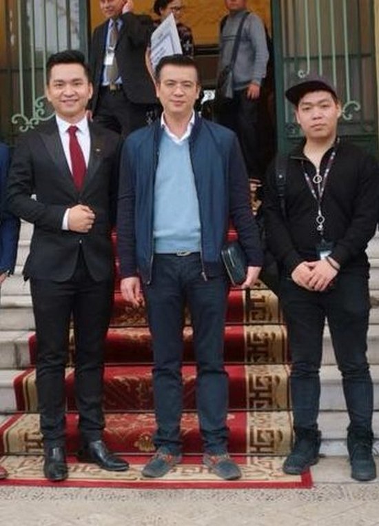 BTV Quang Minh trẻ trung hơn hẳn sau khi kết hôn