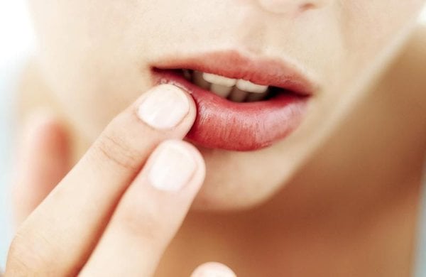 20161203_085941_869893_lips.max-600x600