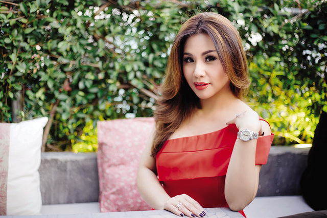 Ca sĩ Minh Tuyết