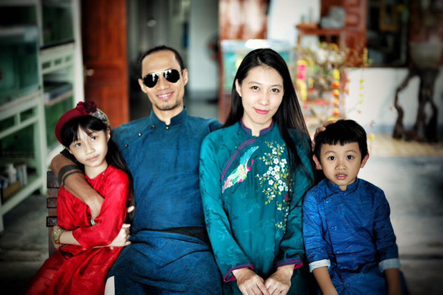 Sau tất cả, cô gái này chính là người mà Phạm Anh Khoa mong chờ và chờ đợi trở về nhất để gửi ngàn lời xin lỗi sau loạt scandal bị tố gạ tình gây xôn xao dư luận trong thời gian qua.