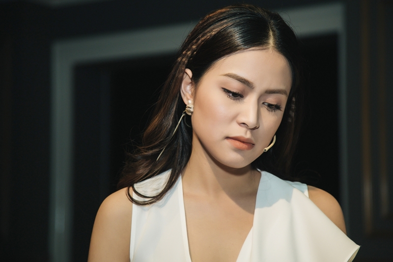 hoang_thuy_linh_agvs-0125