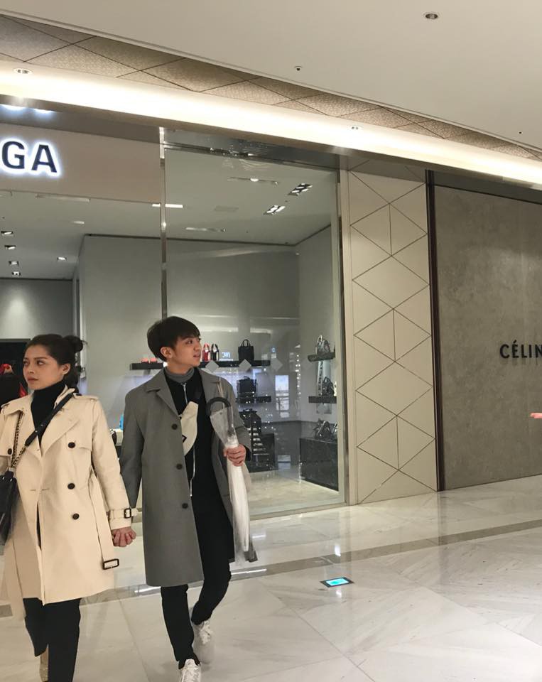 Mới đây, rất nhiều dân mạng tinh ý phát hiện Soobin Hoàng Sơn đã hủy theo dõi trang Instagram cá nhân của bạn gái tin đồn. Không những thế, nam ca sĩ cũng không còn thường xuyên tương tác, 
