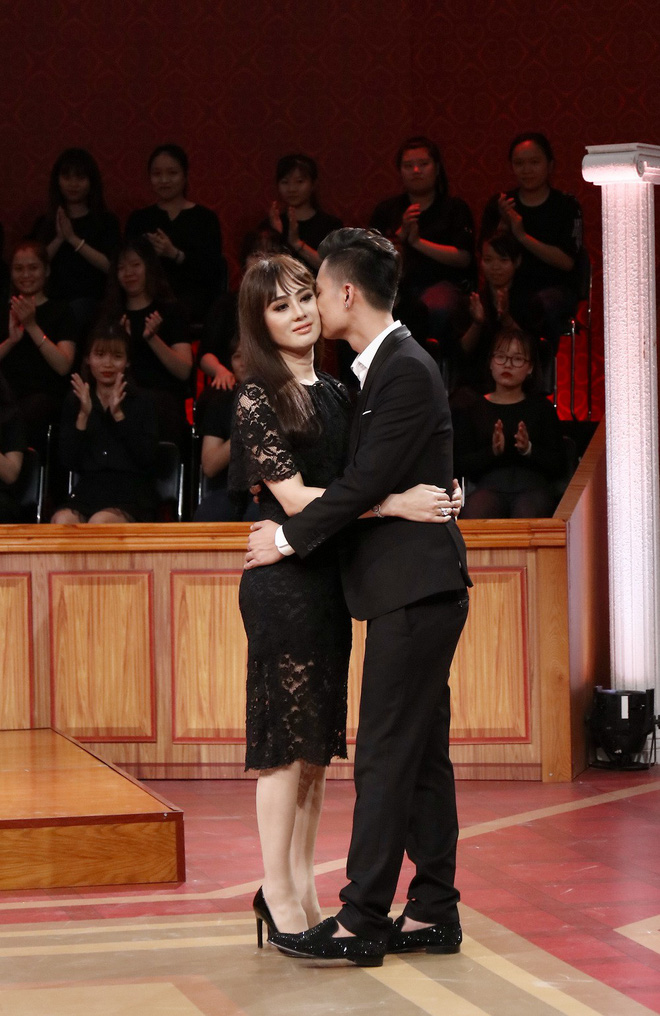 htv2-photos-tap-8-phien-toa-tinh-yeu-8-1528043338696498309737