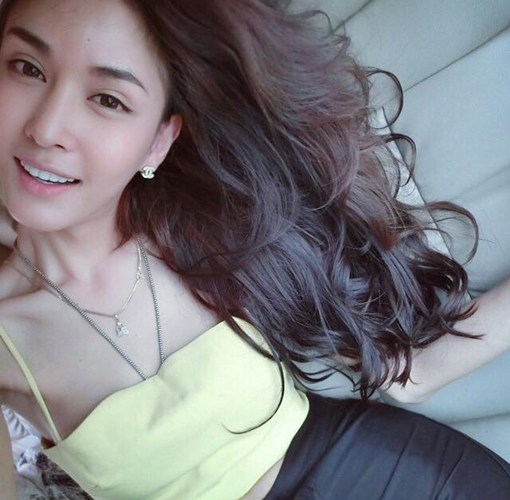 nhung-my-nhan-chuyen-gioi-xinh-nhu-mong-hop-hon-ca-nam-lan-nu-7bf7f7