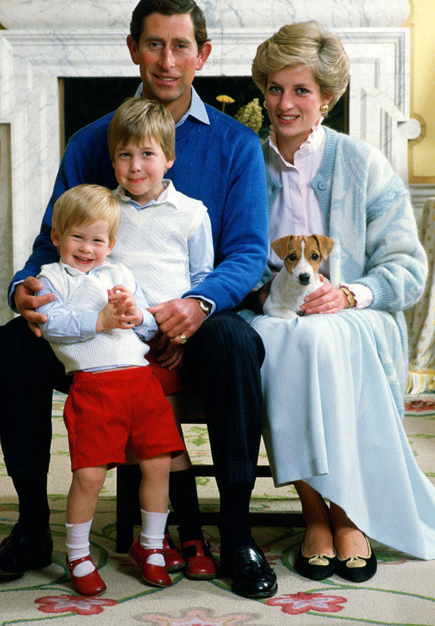 rs_634x911-161222050133-634-Royal-Family-JR-122216