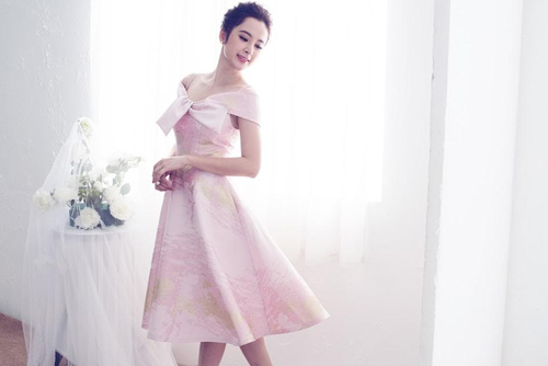 angela-phuong-trinh1-thoi