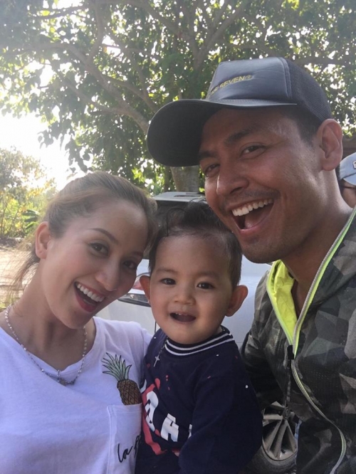 khanh-thi-sharoncuneta.com