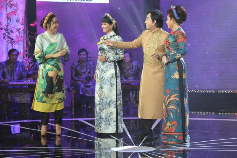 danh-ca-vong-co-sharoncuneta.com