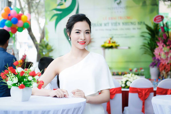 a-hau-thuy-van-trang-tran-sharoncuneta.com3