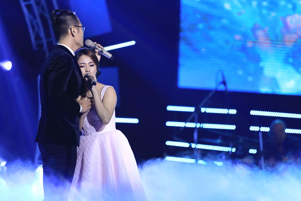 ai-se-thanh-sao-sharoncuneta.com2