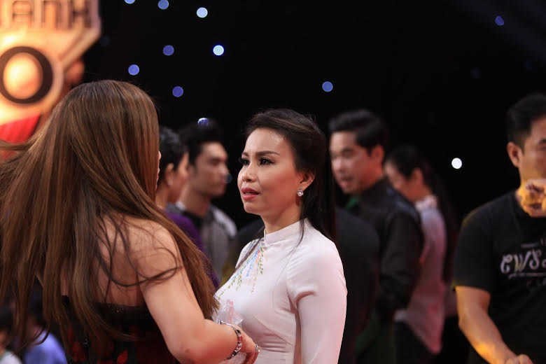 ai-se-thanh-sao-sharoncuneta.com3