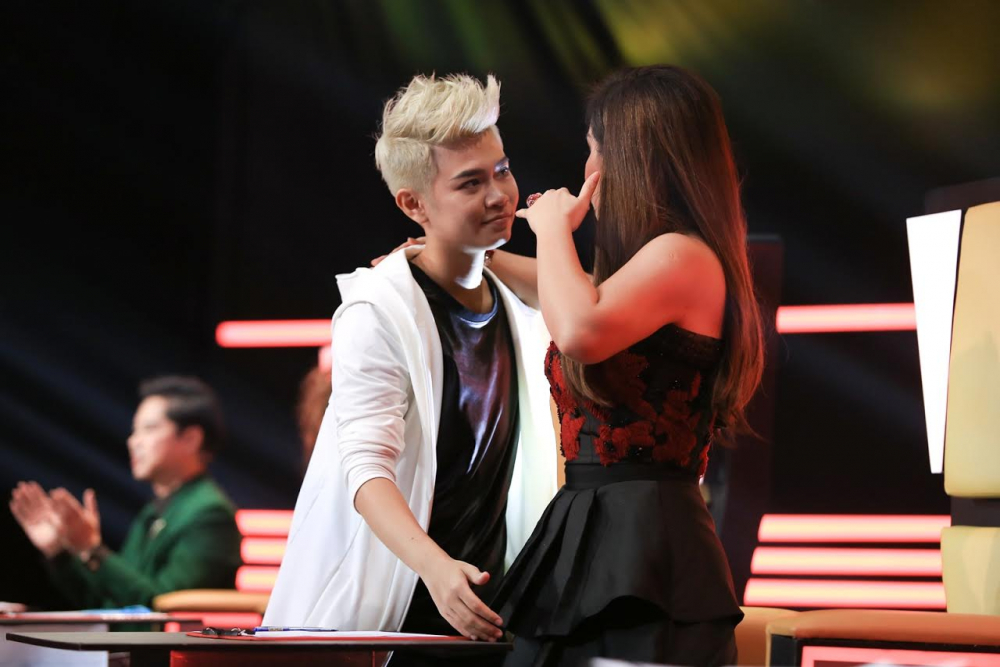 ai-se-thanh-sao-sharoncuneta.com2