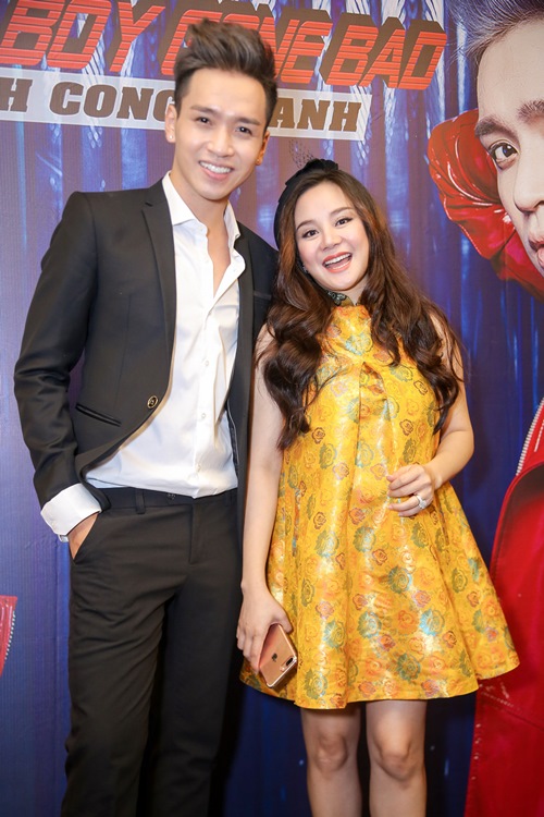 thoi-trang-cua-vy-oanh-ph