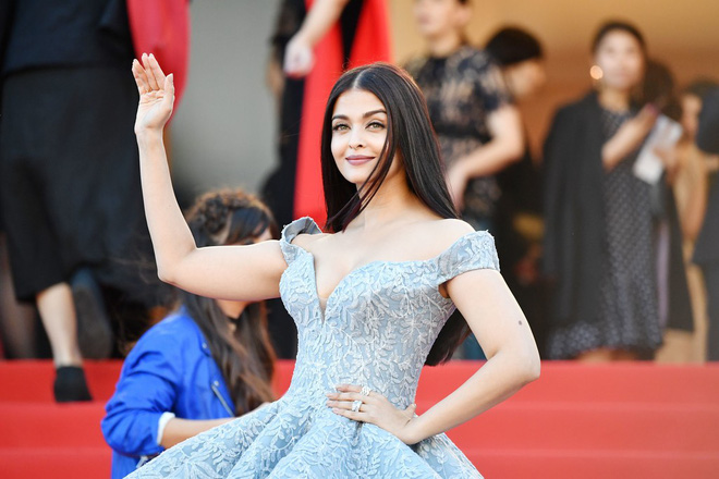 Hoa-hau-Aishwarya-Rai-phu