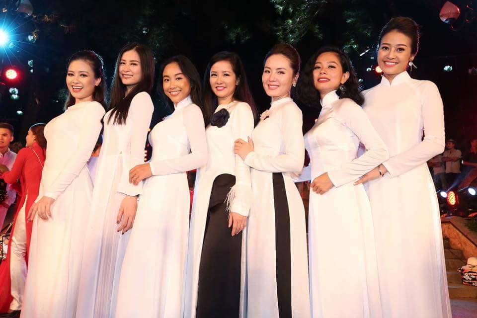 ca-si-phuong-linh-phunuto