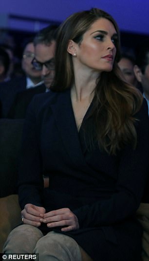 giam-doc-truyen-thong-nha