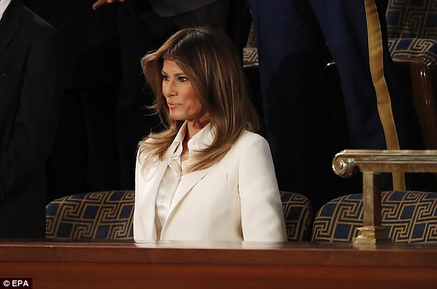 thoi-trang-Melania-Trump-