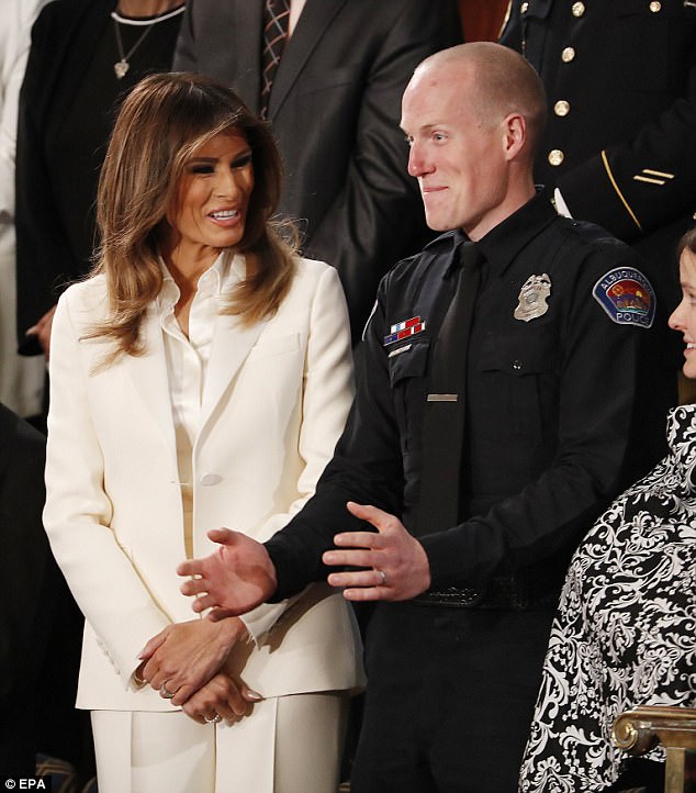 thoi-trang-Melania-Trump-