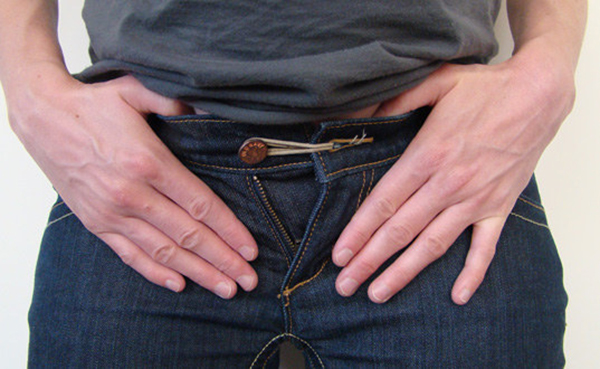 mac-quan-jeans-chat
