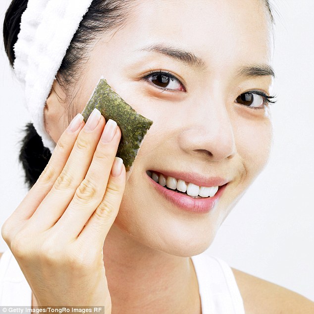 Tea-Bag-Beauty-Hacks