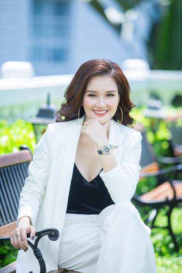 mc-huyen-chau-2