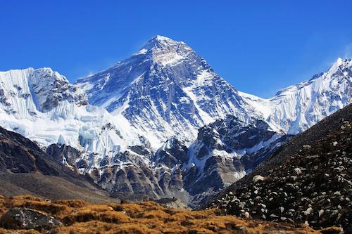 everest---dinh-nui-khong-the-bi-chinh-phuc-nam-2015-c64e56