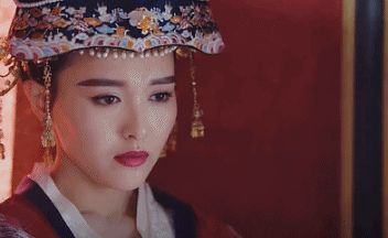 cong-chua-duong-yen-khoc-nuc-no-vi-suyt-bi-ke-thu-lam-nhuc-3164f5