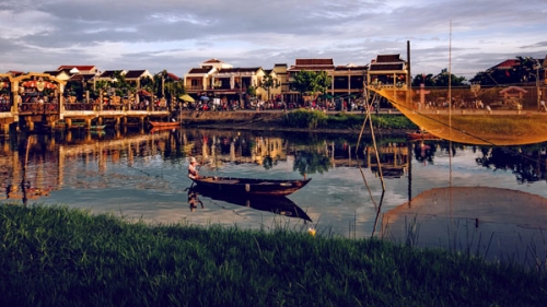 hoi-an-tram-mac-yen-binh-luc-som-mai-9