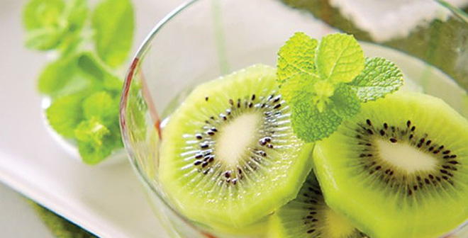 8-loi-ich-tuyet-voi-khi-an-qua-kiwi-20150708094748205-1436340848377-84-0-400-620-crop-1436341324099