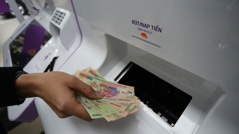 phi-atm-1