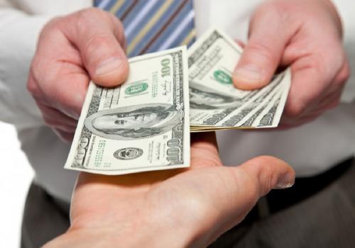 shutterstock_spend-money2_fwqo_1531297057