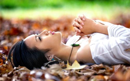 14817hinh-nen-nguoi-dep-nguyen-cau_27936174