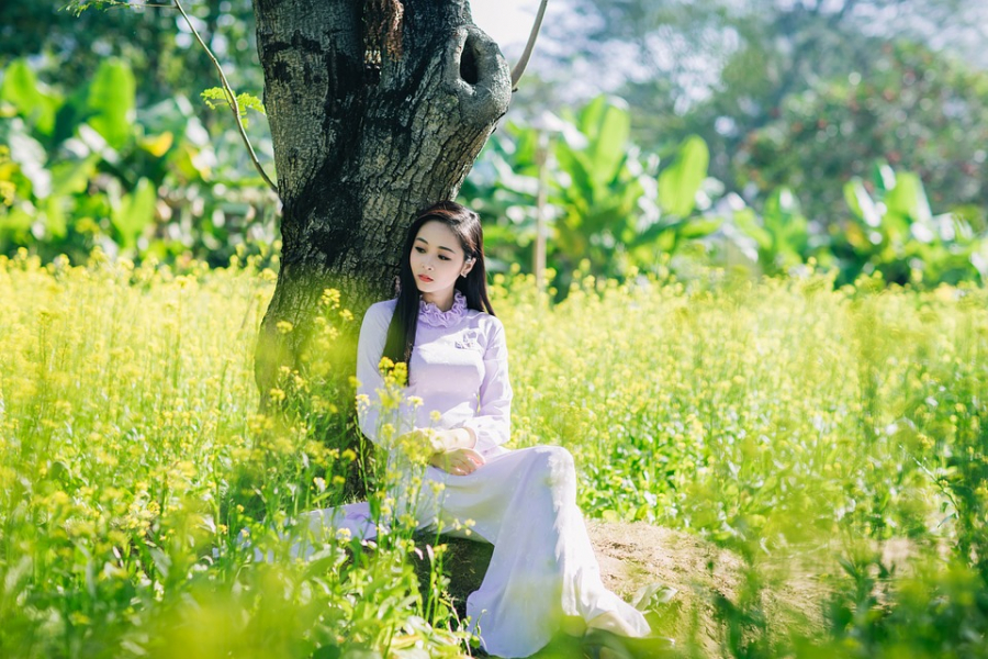 girl-2156873_960_720