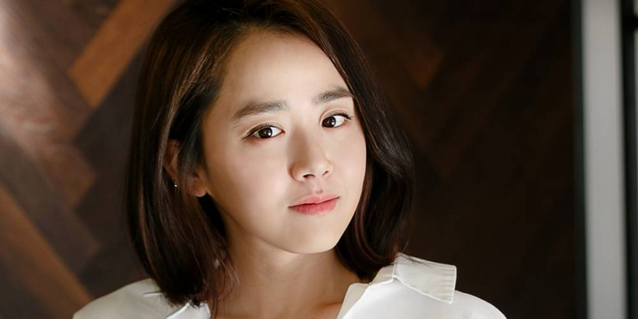 moon-geun-young_1486105932_af_org