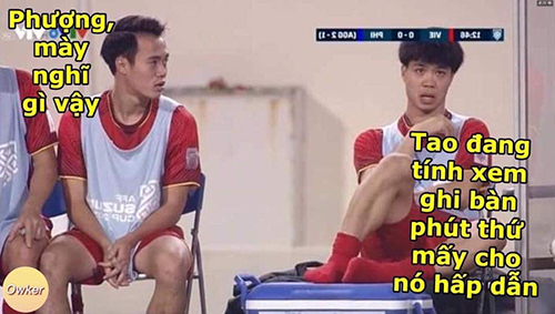 Khoảnh khắc đàm đạo của Công Phượng và Văn Toàn: Bàn thắng đã nằm chắc trong sự tính toán của chàng tiền vệ xứ Nghệ.    